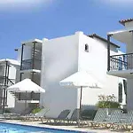 Otel Esperides Glykadi
