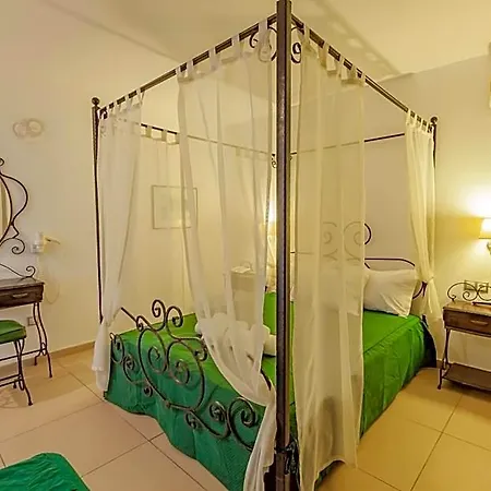 Esperides Hotel 3*