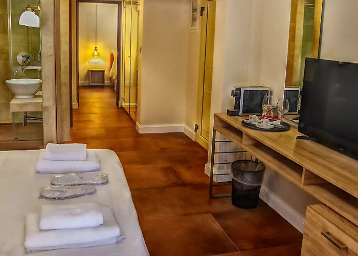 埃斯佩利兹酒店 3*